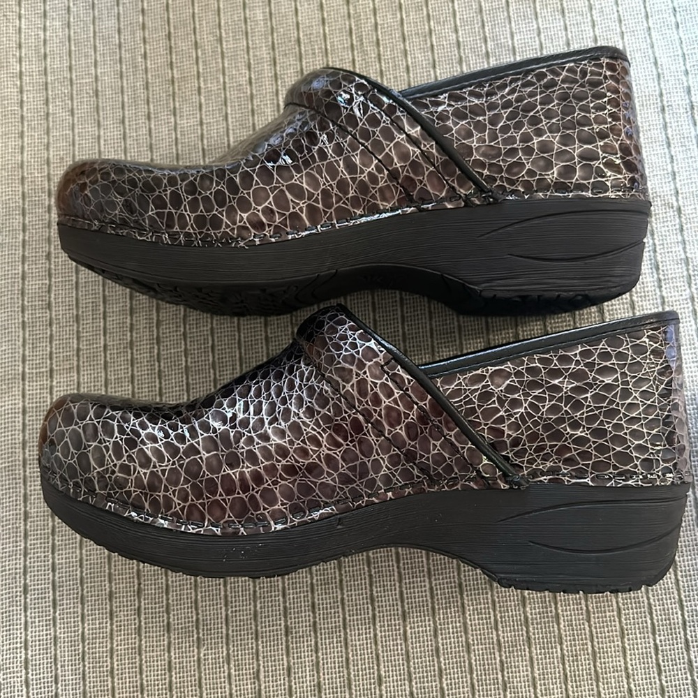 Dansko Clogs - Picture 2 of 6